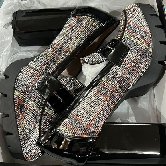 NEW IN BOX Betsey Johnson Women's Adelyn Loafer - Picture 7 of 7